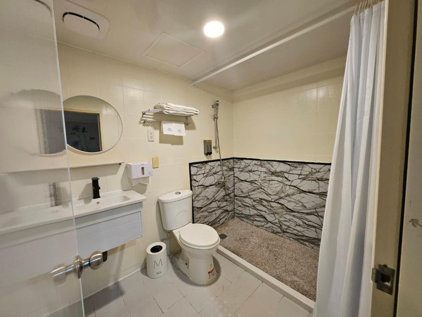 Joy Garden Hotel Kaohsiung Eksteriør bilde